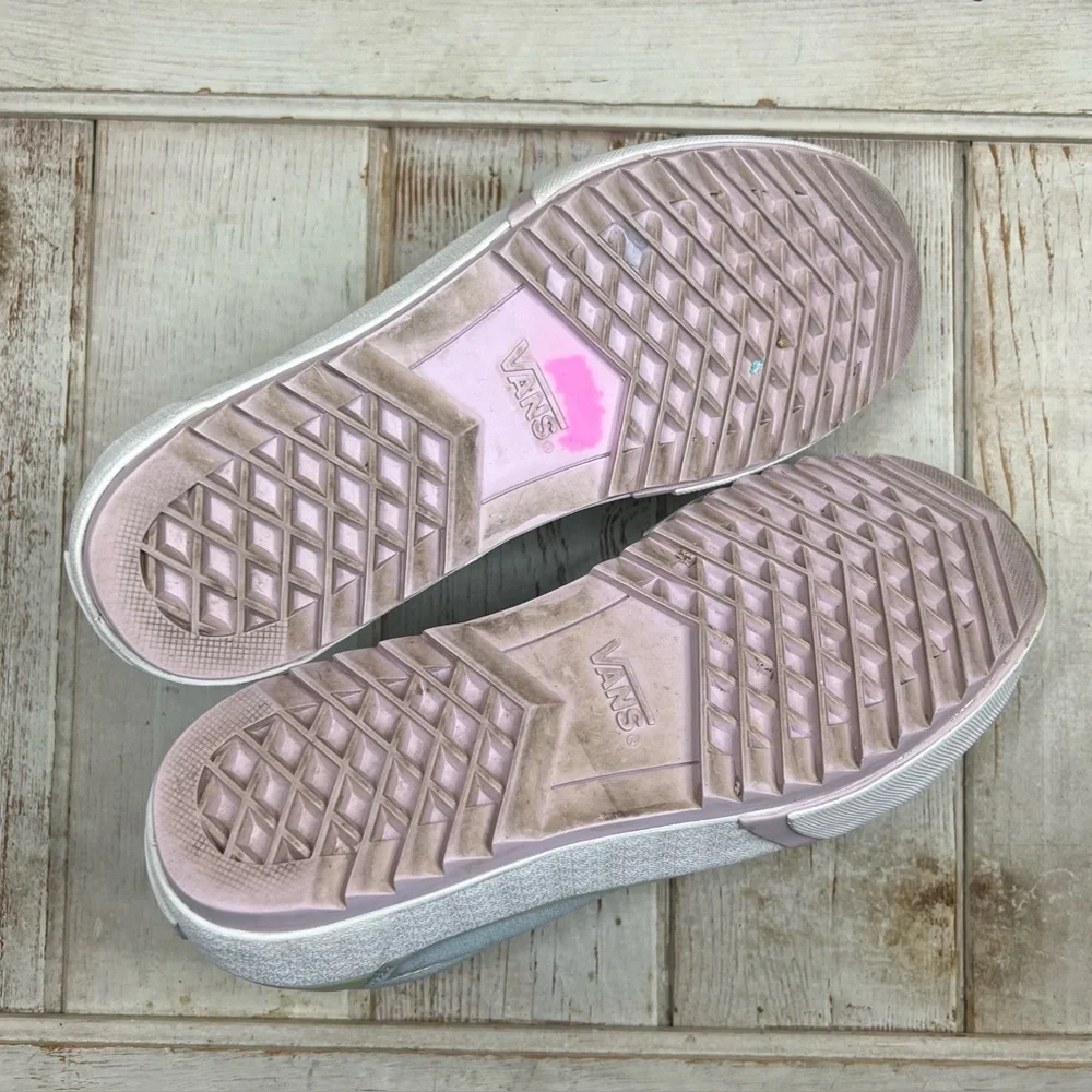 Vans Old Skool Stacked Platform Sneaker - Picture 12 of 13